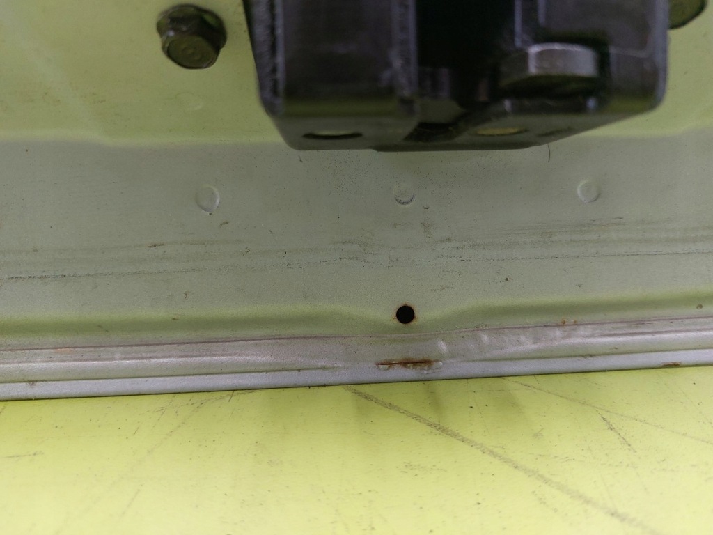 фото №9, Крышка багажника задняя задняя mazda premacy i 1999-2001 przed lift 18g серебристый