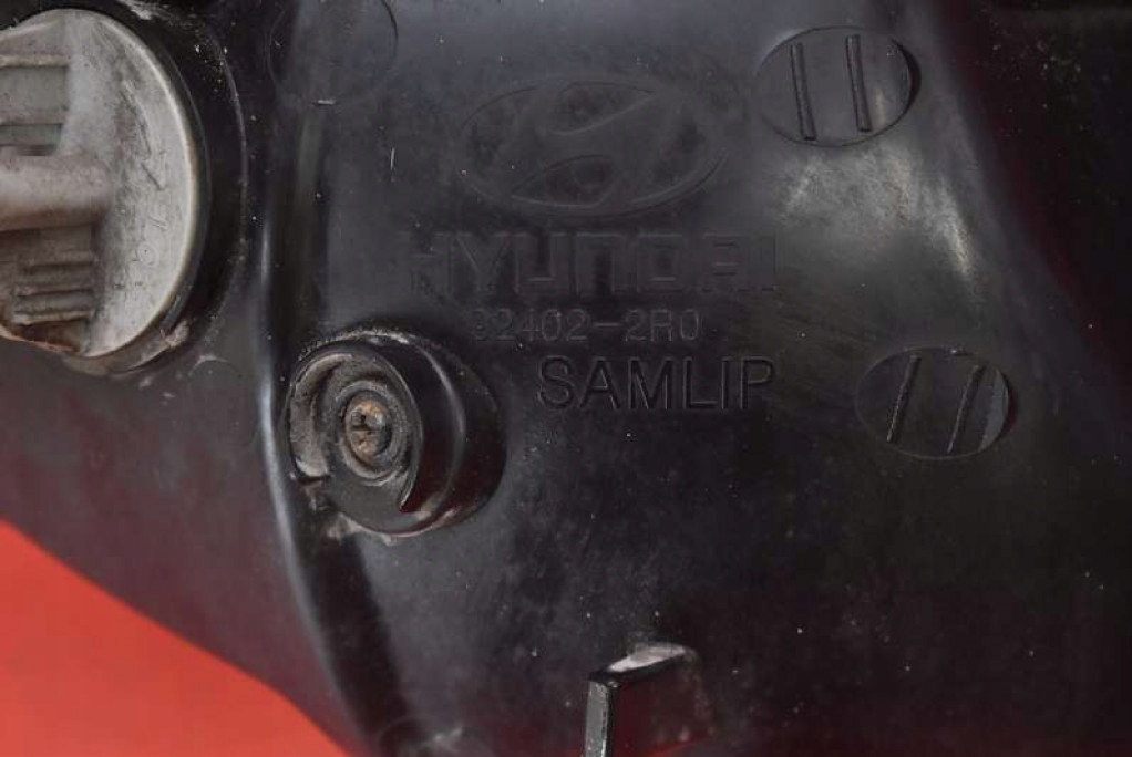 фото №8, Лампа права задня задня 92402-2r0 hyundai i30 1 i 5d hb lift 10-12
