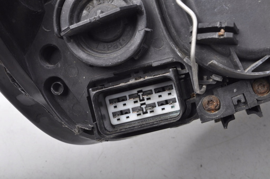 фото №11, Volvo s40 ii лампа левый перед 30698873 europa