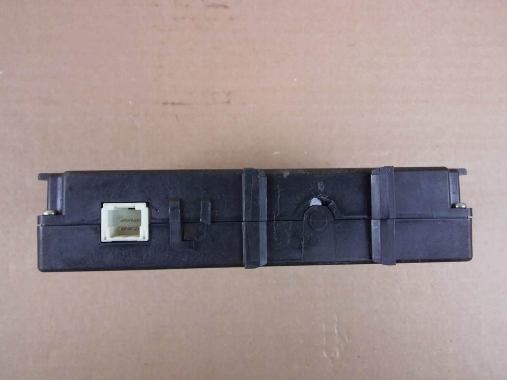 фото №2, Lexus rx 2018 блок управления модуль тормоза 896c048030