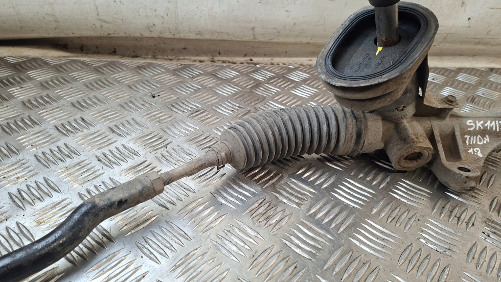 Рулевая рейка nissan tiida с Разборки