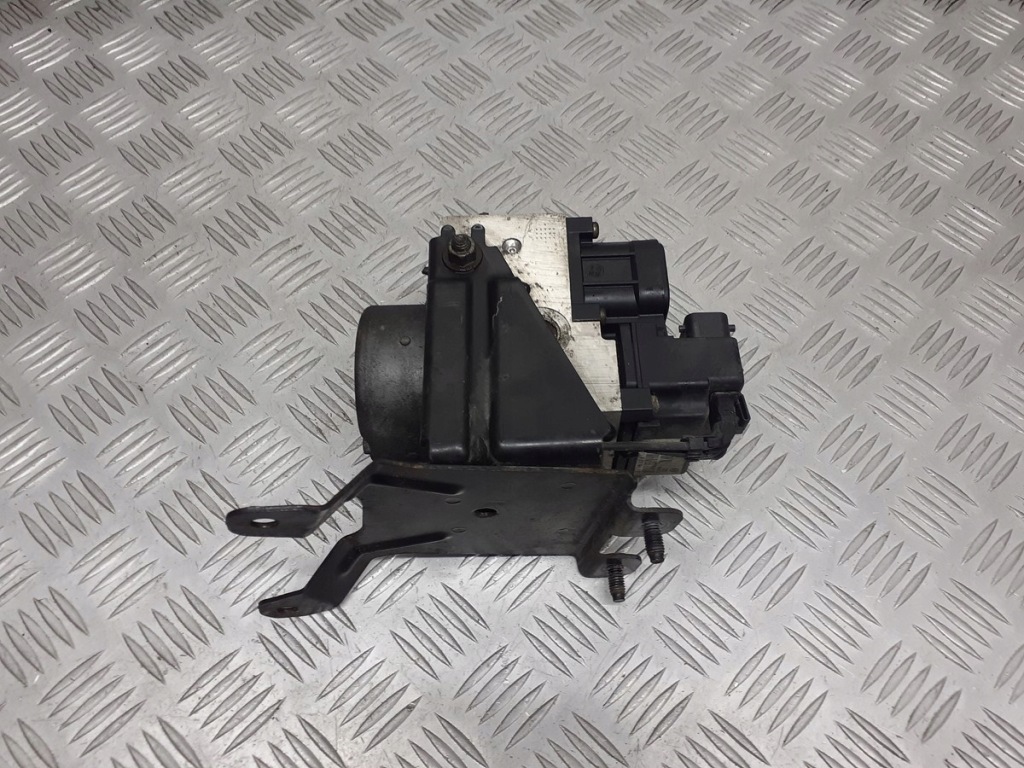 фото №1, Насос abs nissan primera p11 1.8