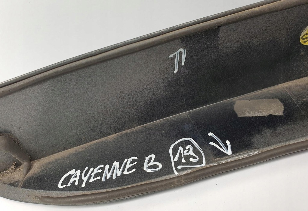 фото №5, Молдинг накладка ручка крышки задняя lm7w porsche cayenne ii 7p5 7p5827576d