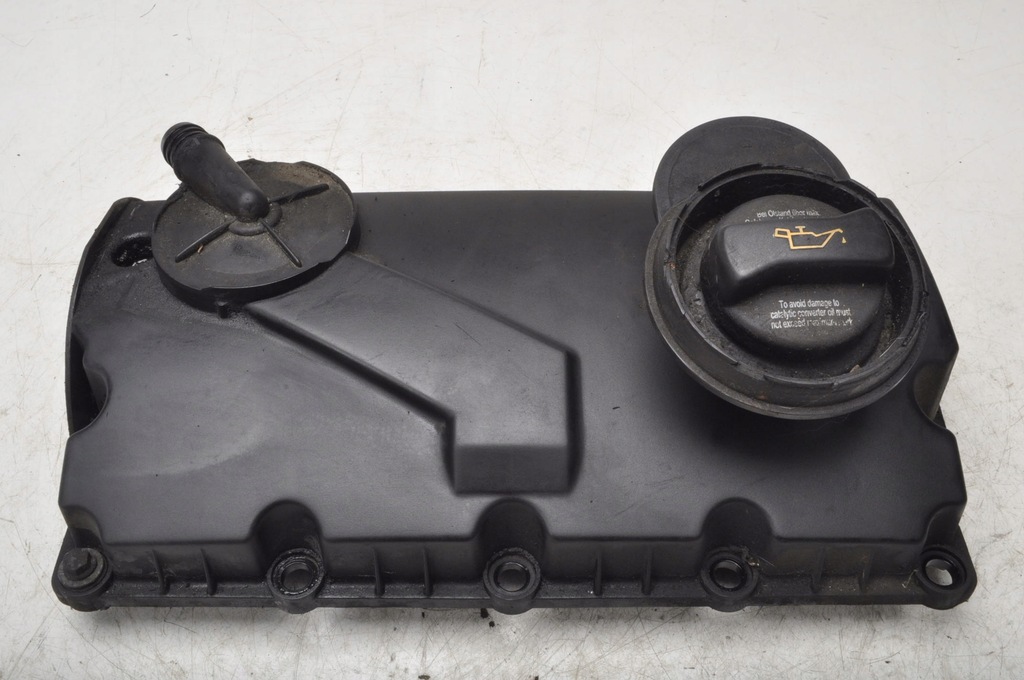 фото №1, Ford galaxy mk2 1.9 крышка клапанов