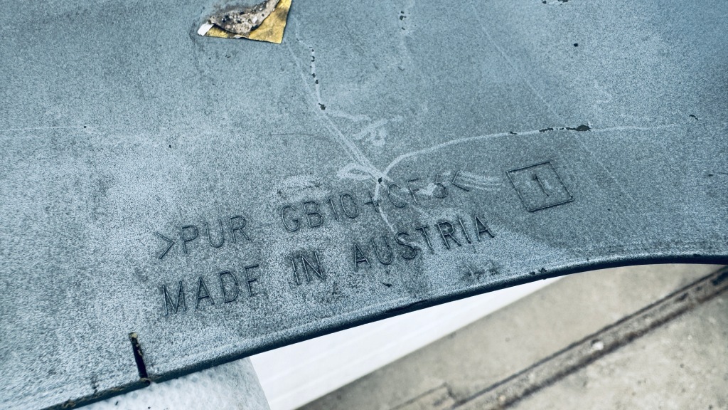 Накладка спойлер бампера задняя suzuki vitara 2015 - 990e09-86r47-000 в Украине