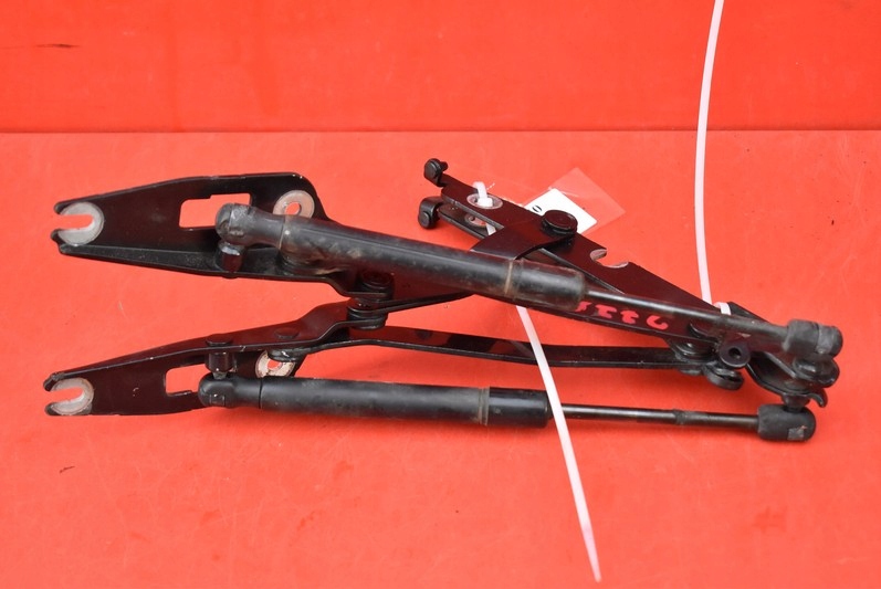 фото №5, Петля петли капот 8e5827301c 8e5827302c audi a4 b6 00-05