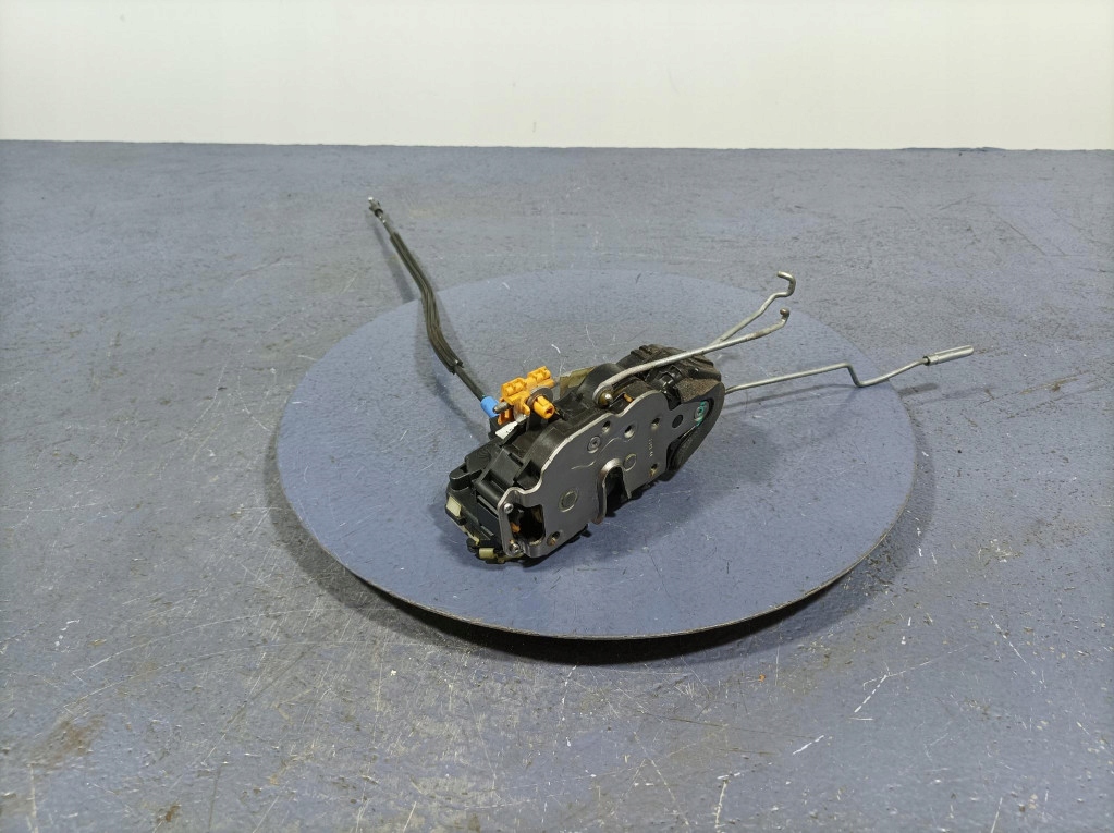 Купити Opel ampera замок двері перед передній лівий 7 pin 13579497