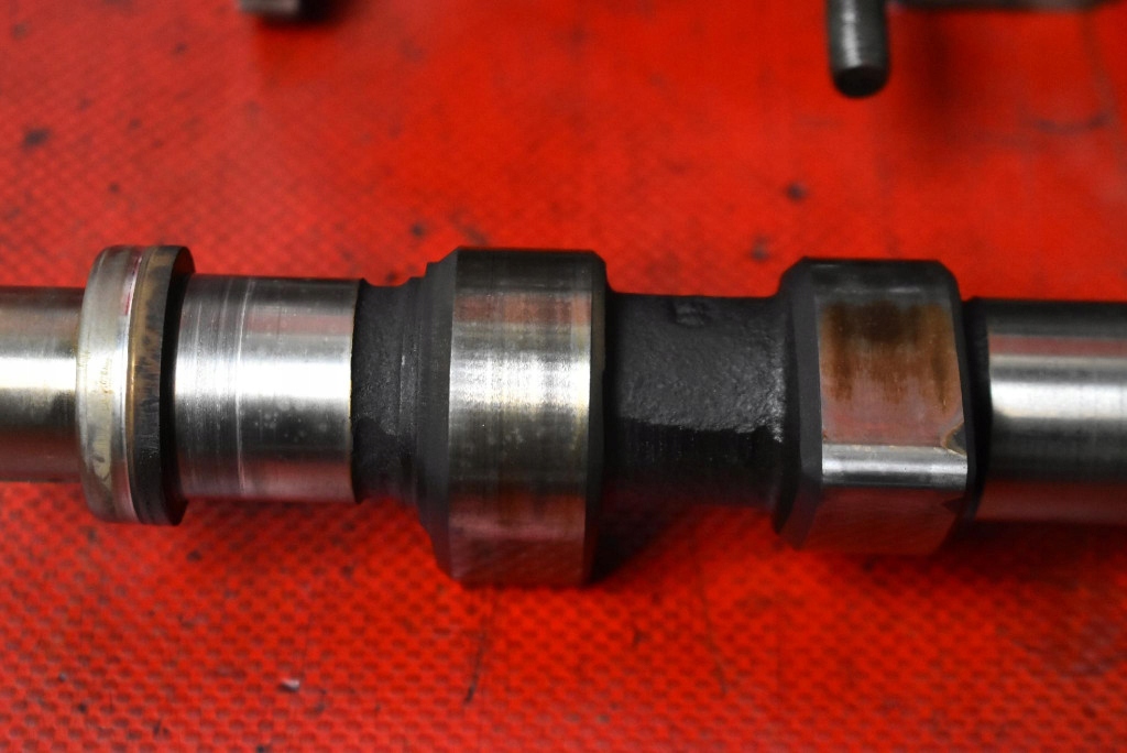 фото №9, Головка двигателя 06b103373j vw bora 1.6 8v 98-05