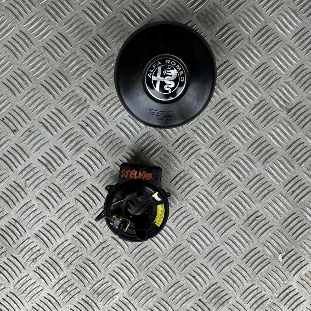 фото №5, Приборная панель комплектная подушка безопасности консоль ремни приборная панель alfa romeo stelvio 2017 rok