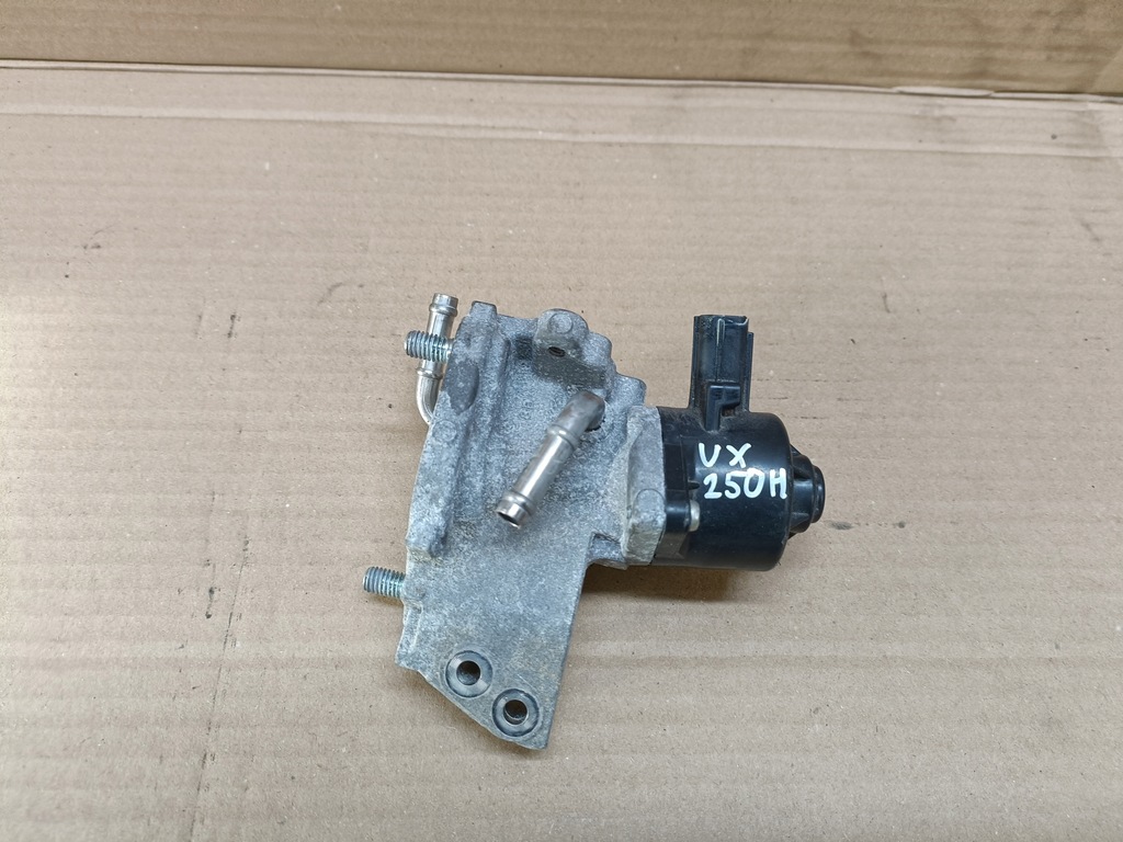 фото №1, Lexus ux 2022 клапан egr