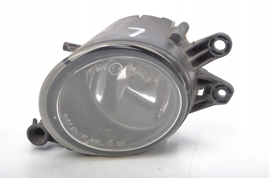 фото №1, Volvo s40 ii противотуманная фара левый 08648094