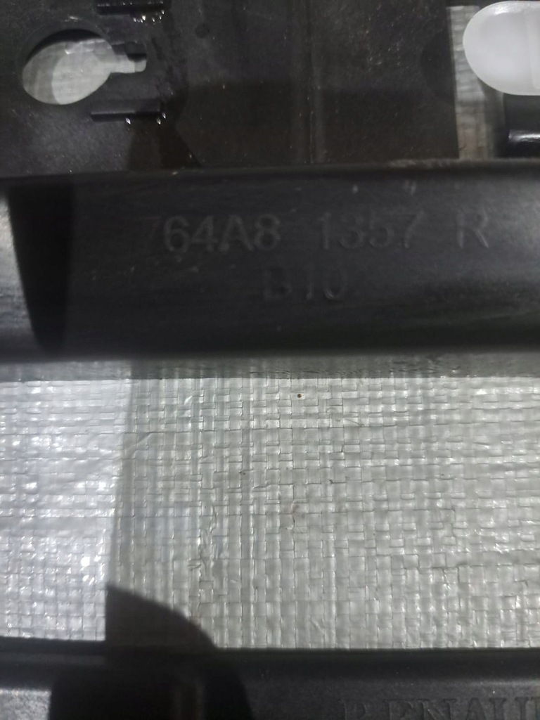 фото №7, Renault zoe ii кронштейн накладки порога