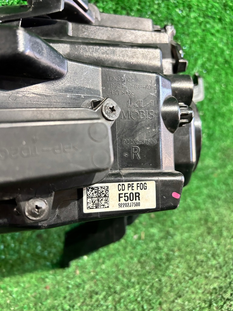 фото №6, Противотуманная фара правый kia ceed iii lift