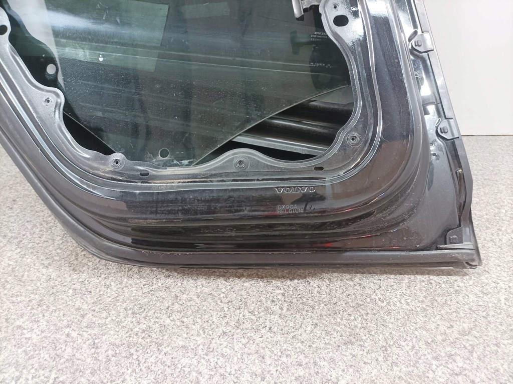 фото №12, Дверь левая задняя чёрные volvo v40 ii 2012-2019