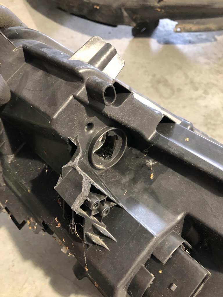 фото №5, Vw id.3 лампа правая перед