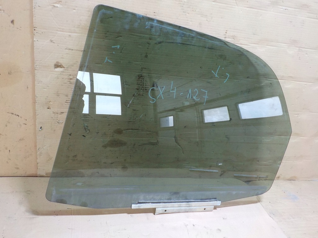 фото №1, Suzuki sx4 скло лівий задня