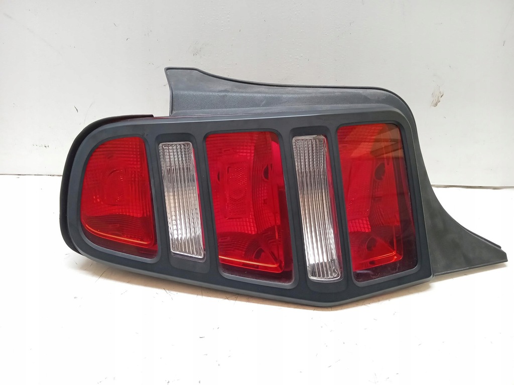 фото №1, Лампа левая задняя ford usa mustang v gt