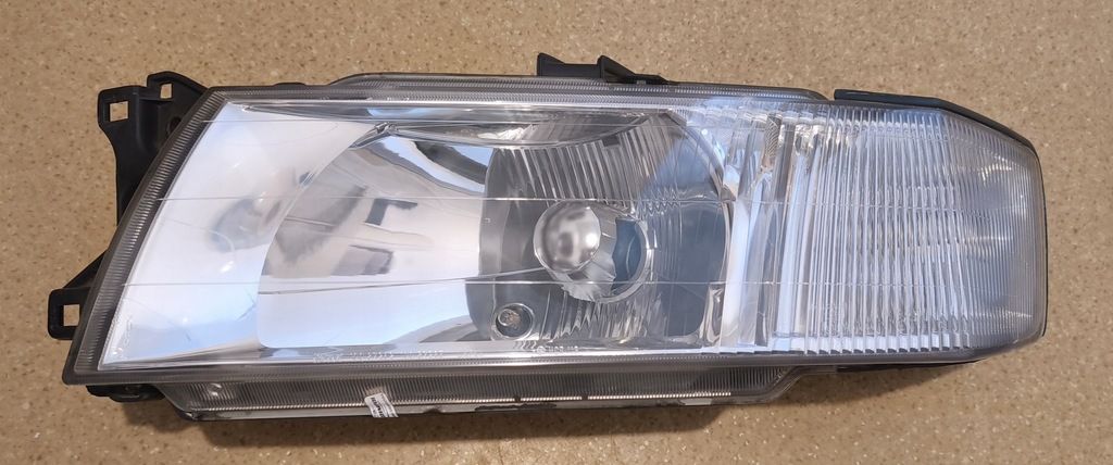 фото №1, Mitsubishi space wagon фара левый 162