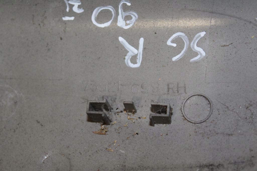 фото №10, Накладка зеркало правая subaru forester ii sg