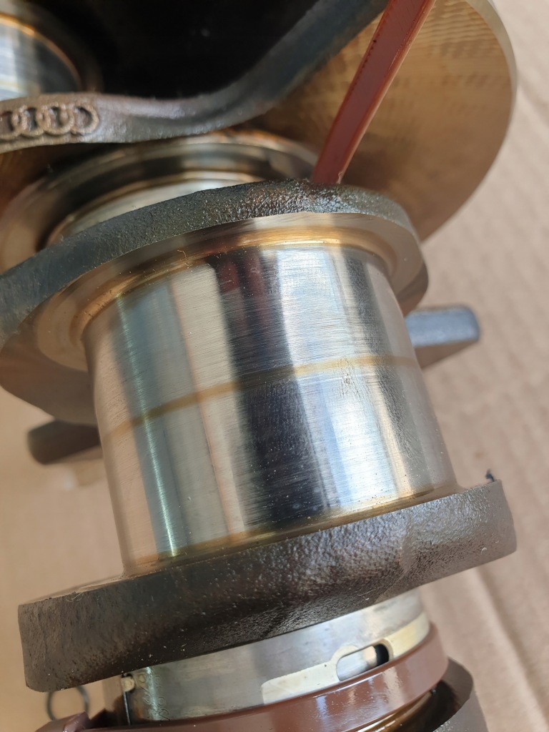 Wał коленчатый 4.0 tfsi 079101cj Доставка