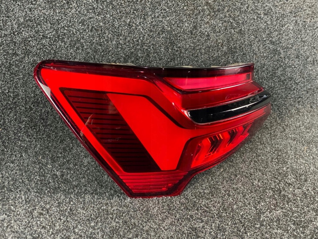 фото №1, Audi a6 c8 лампа ліва задня led 4k5945091d