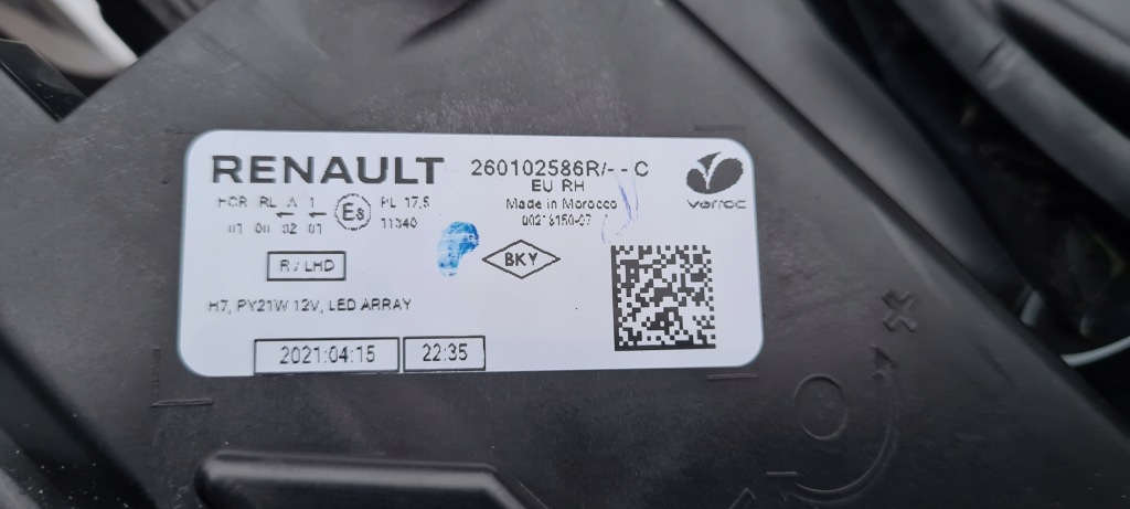 фото №10, Бампер передній 4 pdc молдинг лампа права h7 led dacia sandero iii 21- teepy