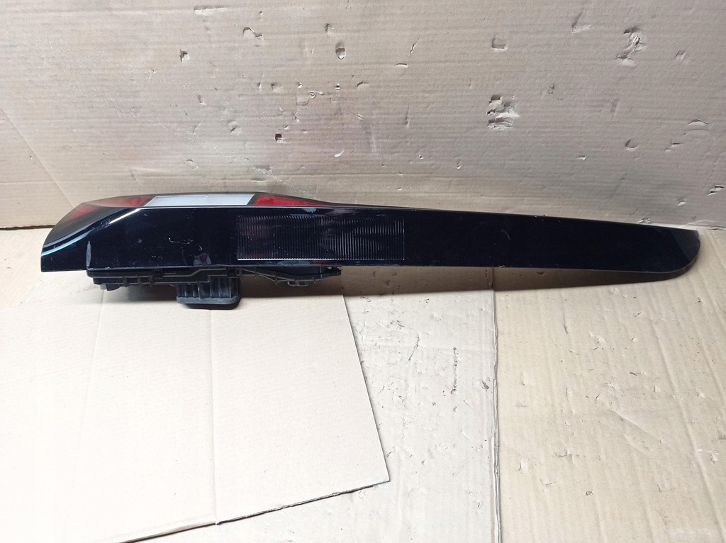 фото №6, Лампа правий задня vw caddy 2020+