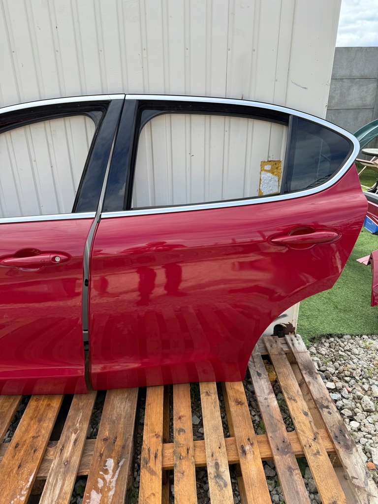 фото №2, Alfa romeo stelvio дверь левая задние задняя 414