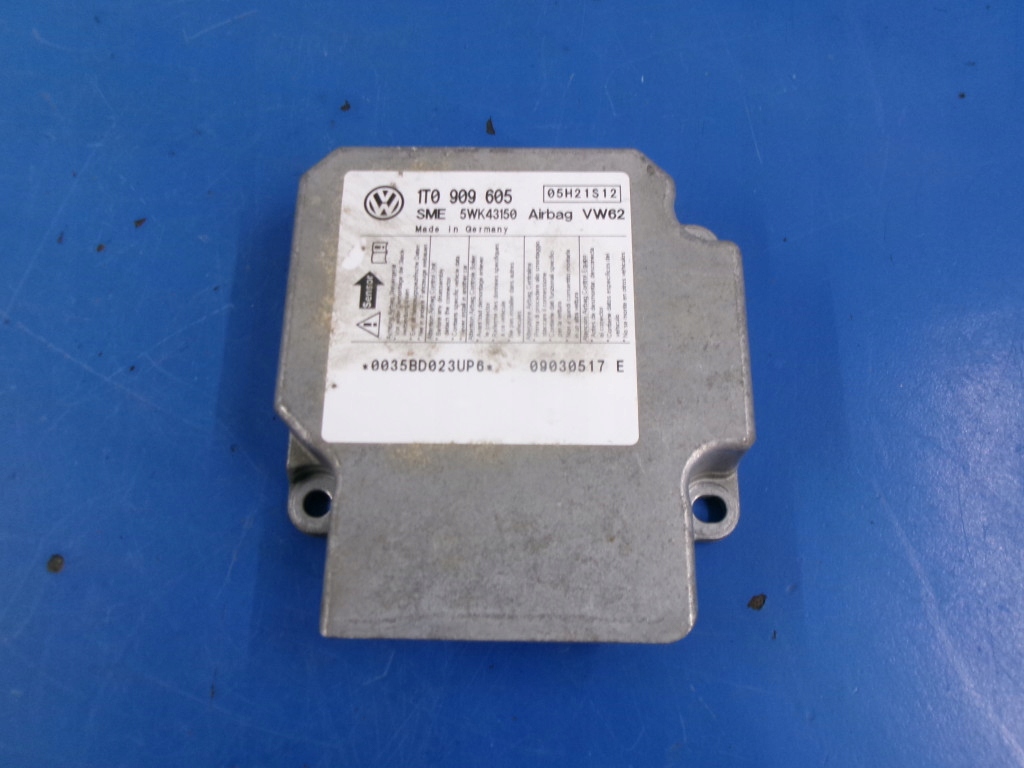 фото №14, Vw touran воздуховод кожаный 1t04190914ec+2airbagi +блок управления