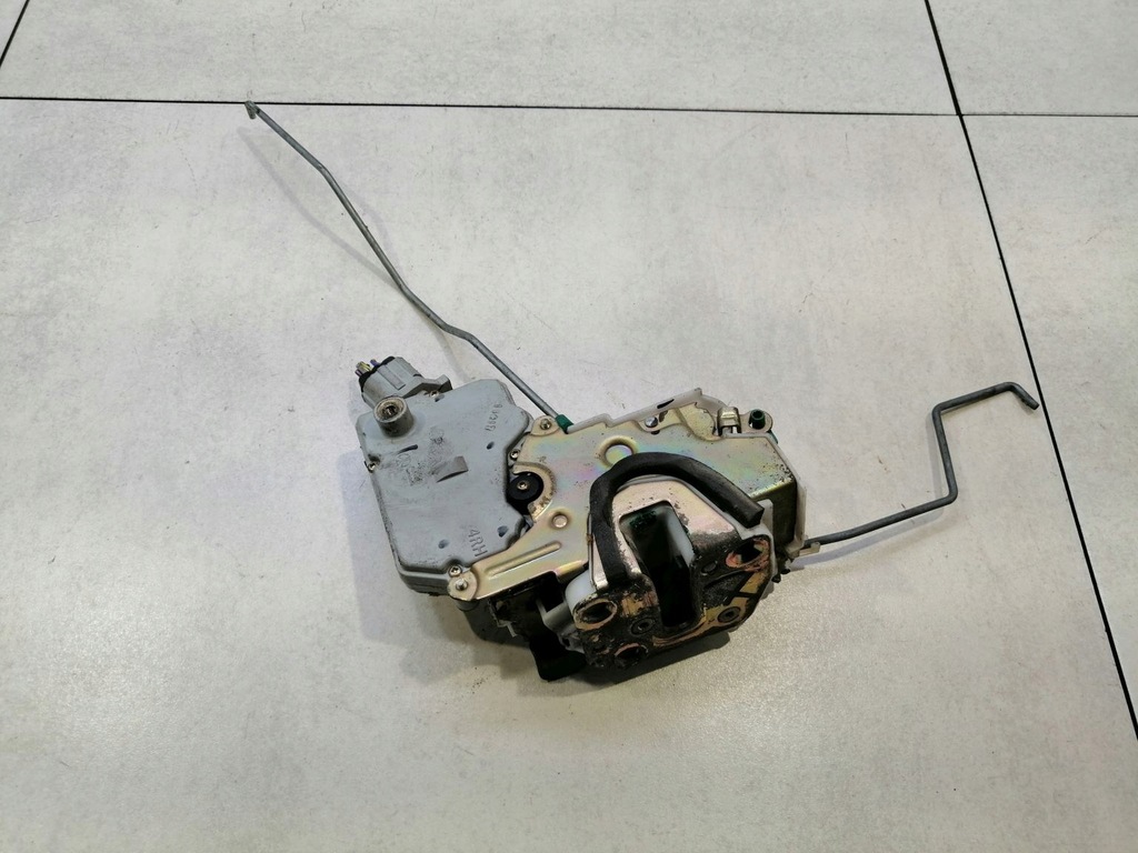 фото №12, Замок двері правий перед nissan primera p11 6 pin