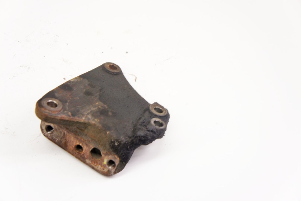 фото №1, Iy253 jeep compass i 2.4i кронштейн двигателя