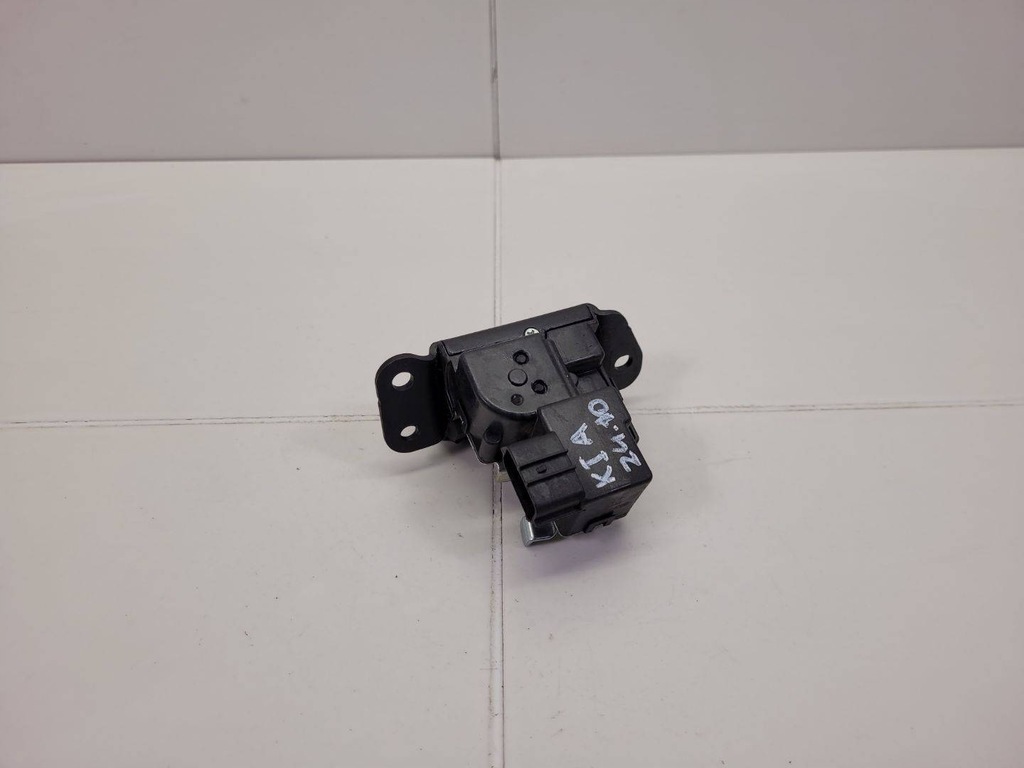 фото №7, Замок крышки багажника hyundai ix20 facelift 2016 81230-1h000