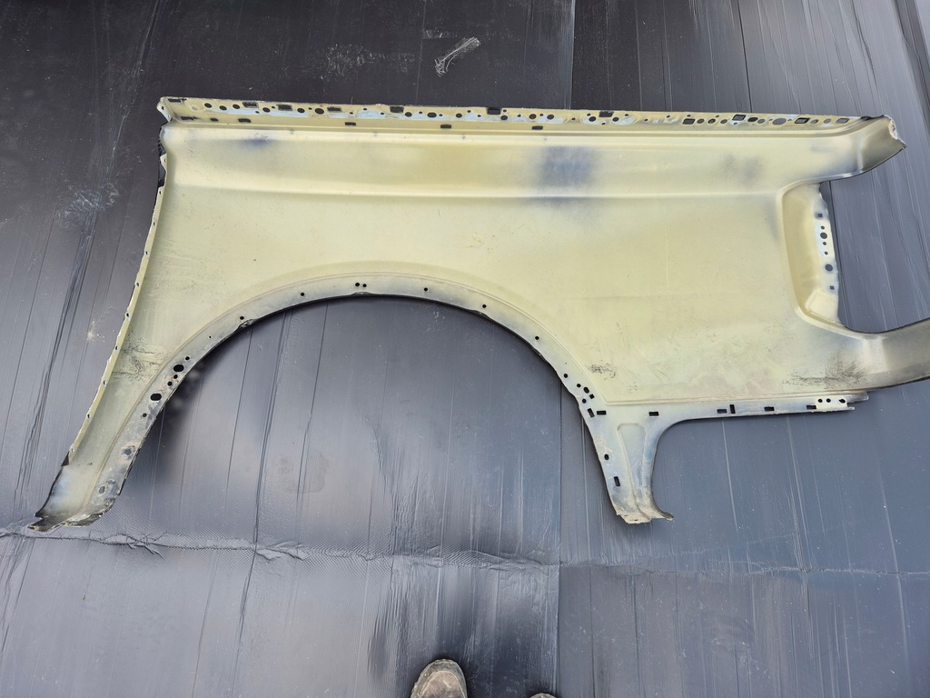 фото №9, Ford ranger vi 22r . крыло правый задняя b002