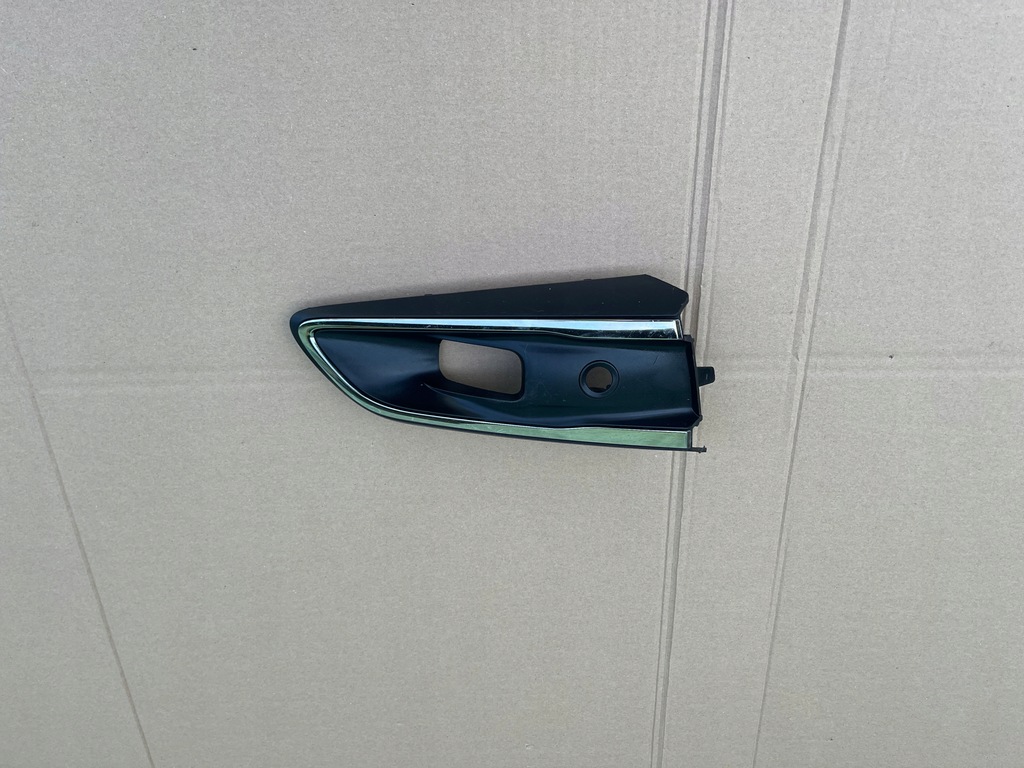 фото №1, Решётка левая renault zoe lift 2019 -