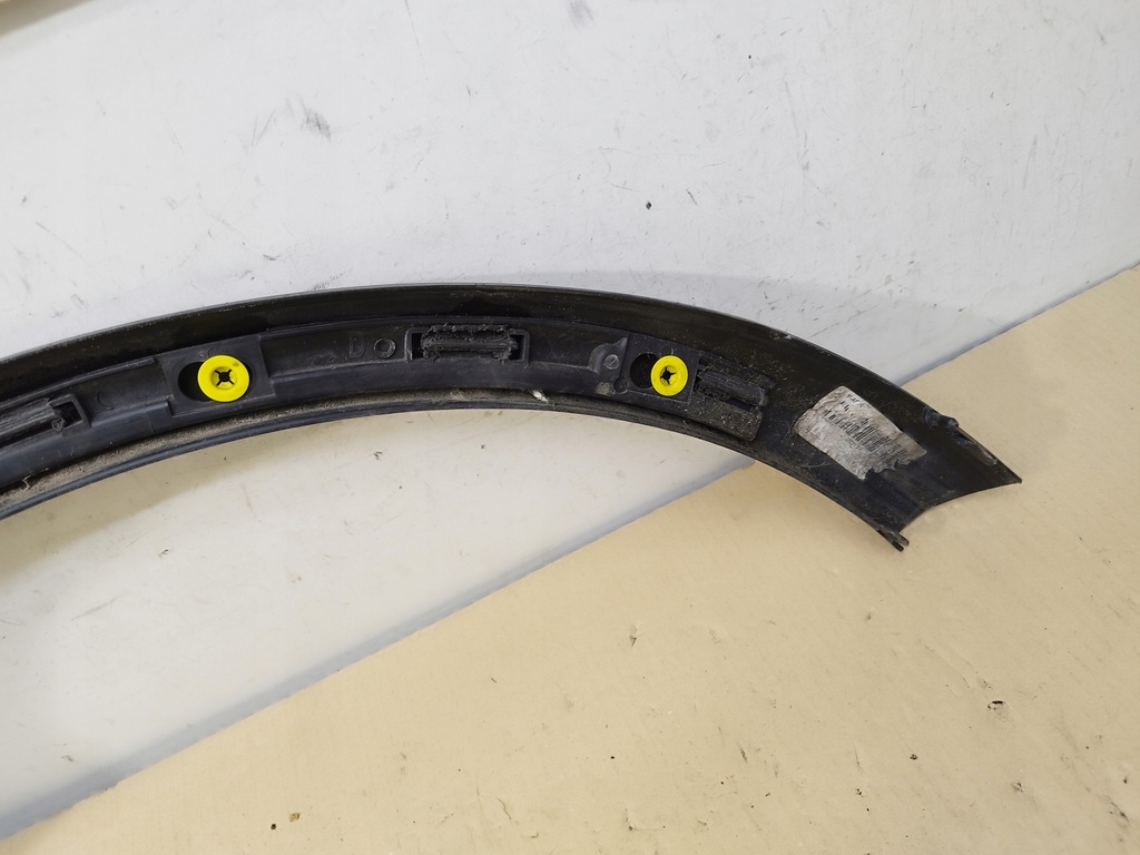 фото №7, Молдинг крыла задняя правая volvo c30 lift lata 2010-2012 31283137