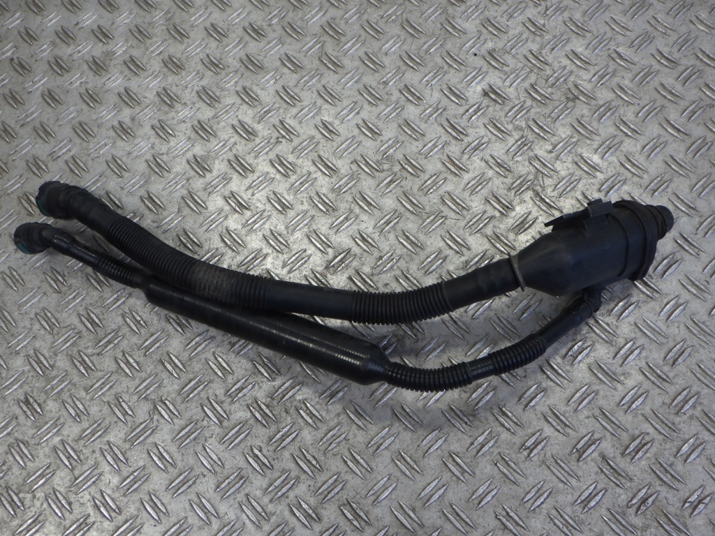 фото №5, M2 vw tiguan 2.0tdi заливная горловина adblue