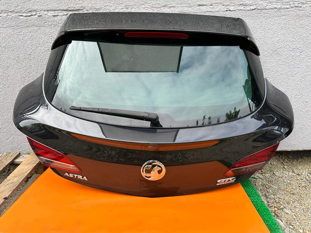фото №1, Opel astra j gtc z22c крышка багажника задняя комплектная