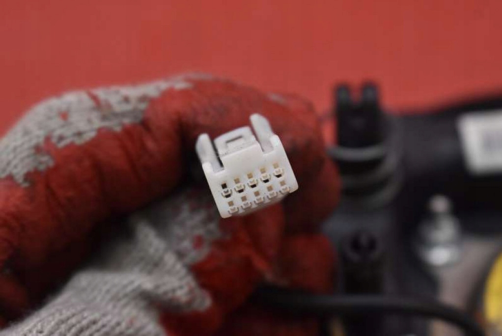 Купити Подушка безпеки подушка повітряна водія 45130-0d150-f toyota yaris 2 2 05-09