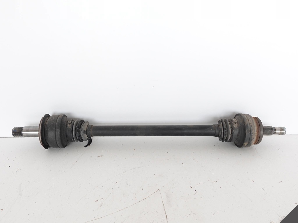 фото №1, Mercedes cls c218 e w212 c207 c w204 приводной вал задняя l=r