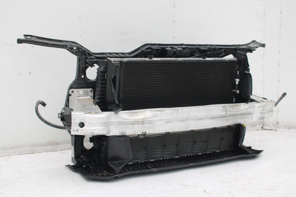 Audi a5 рестайлинг  перед 8t ly9t капот крылья бампер ремень передний усилитель b в Украине