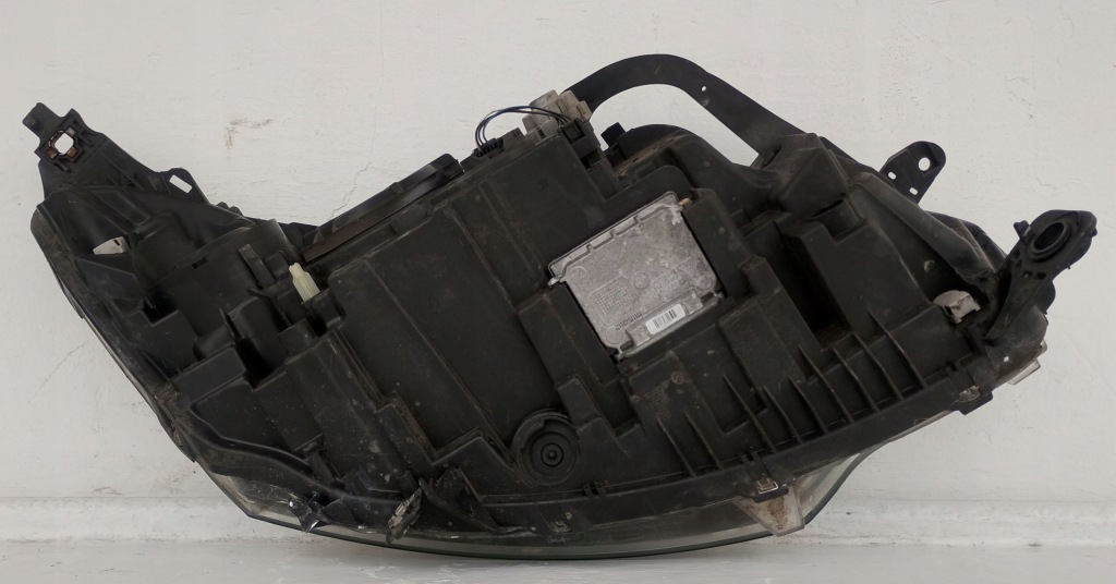 Фара led bi-xenon лівий перед citroen c5 3 x7 рестайлінг  11-18 9674399580 в Україні