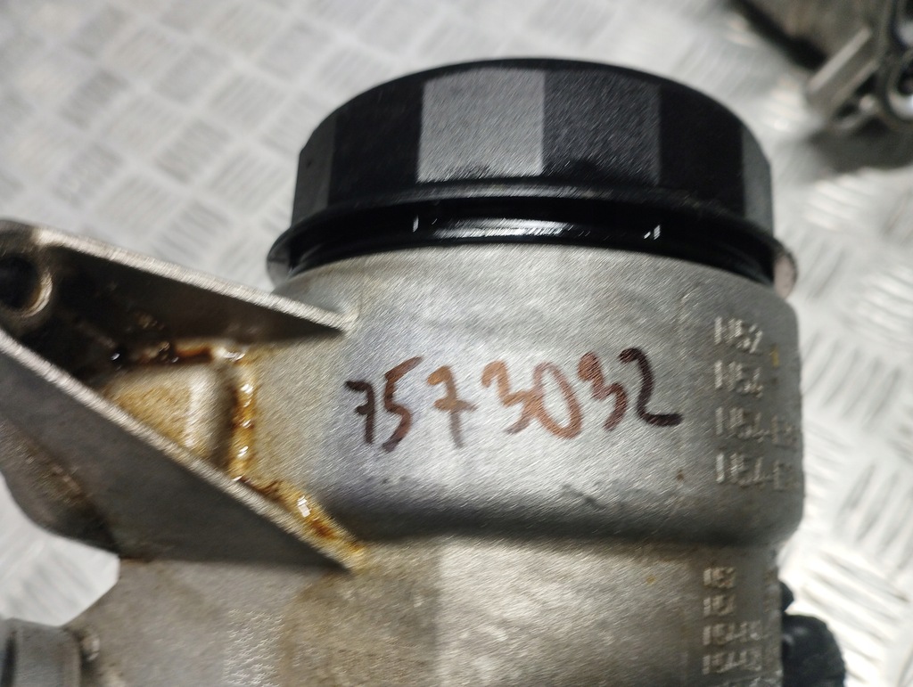 фото №9, Bmw f10 фильтр масла корпус фильтра 7573032