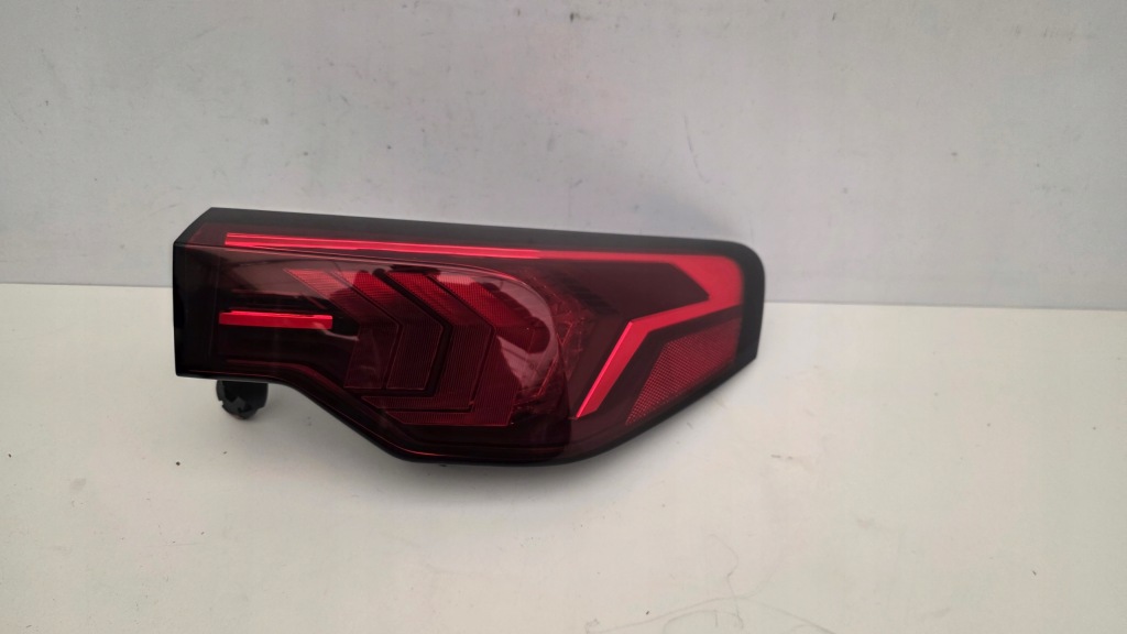 Купити Фара задня задній правий led bmw x2 u10 9448810