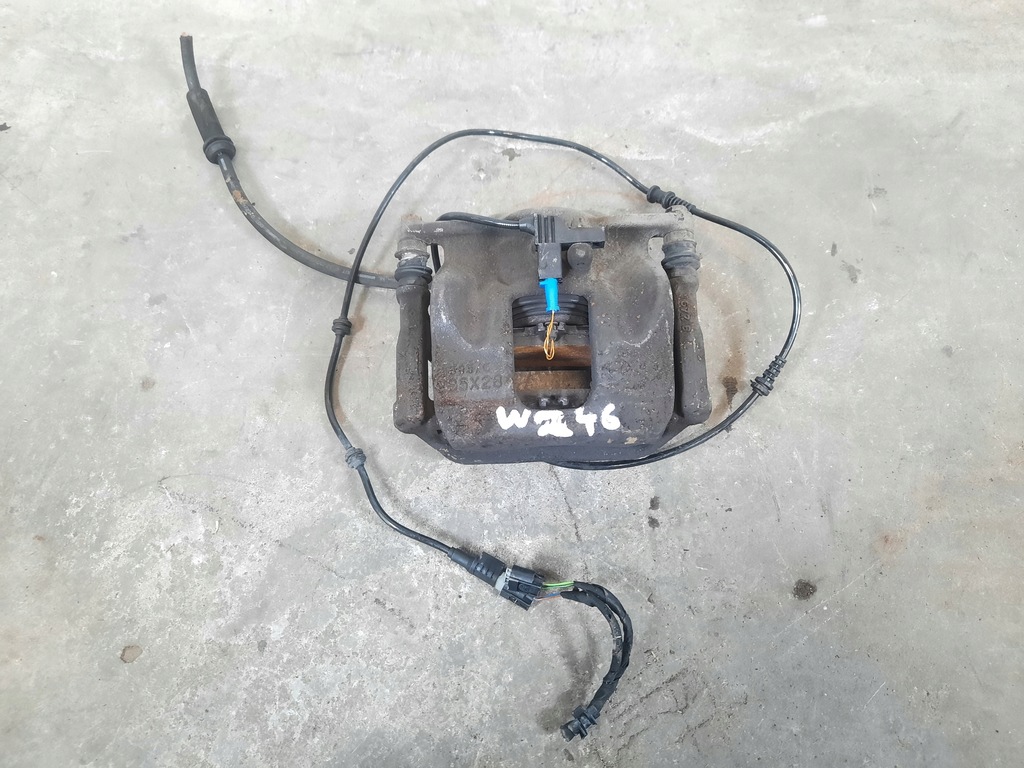 фото №1, Супорт гальмівний правий перед mercedes a w176 b w246