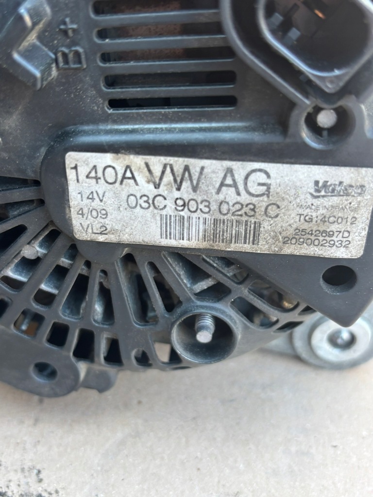 Генератор audi a3 8p vw leon superb altea toledo 1.4 tsi 03c903023c в Україні