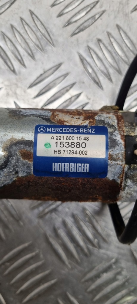 фото №13, Mercedes s w221 привід кришки помпа a2218001548