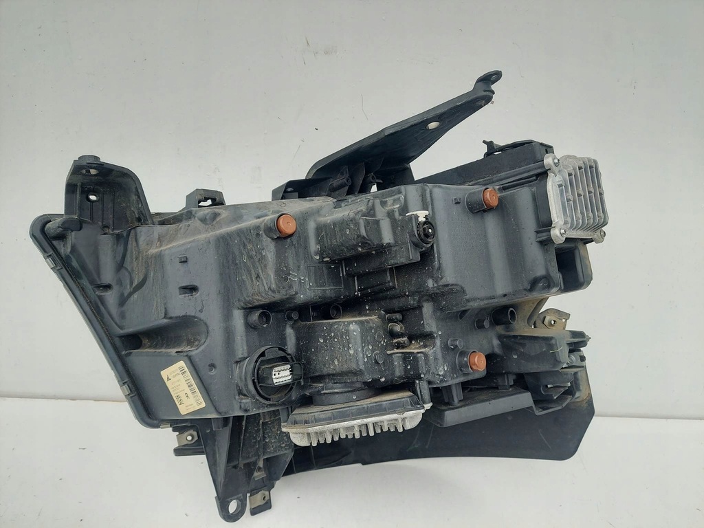 фото №13, Dodge ram 19- лампа левая правая перед full led kpl