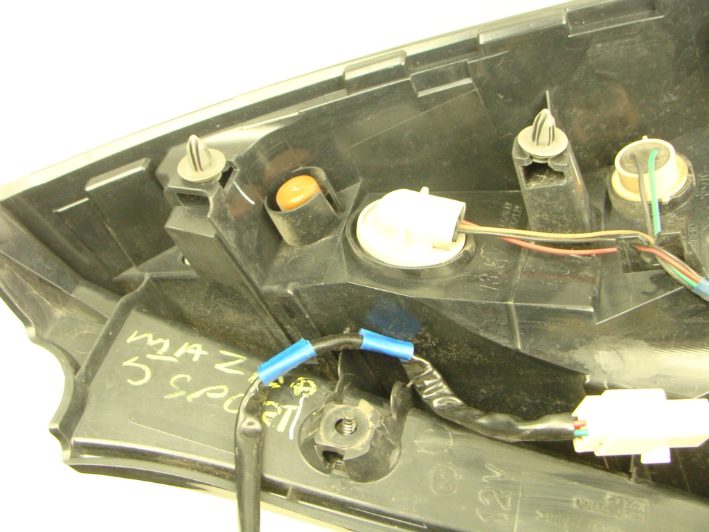 фото №10, Лампа ліва задня led mazda 5 lift sport