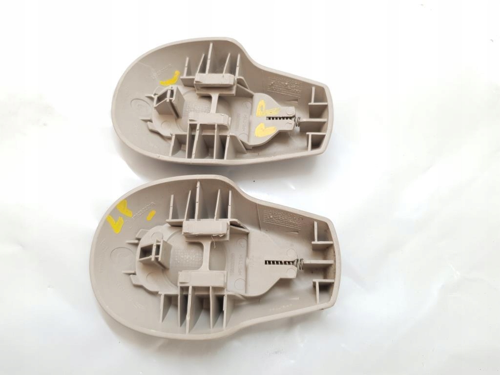 фото №4, Заглушка регулировки поперечина renault scenic iii lift