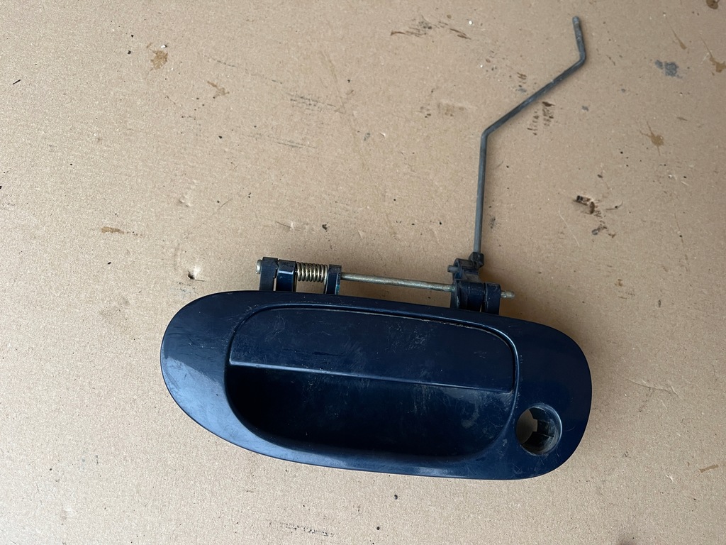 фото №1, Ручка левая передняя дверь mitsubishi space star 1998-2002